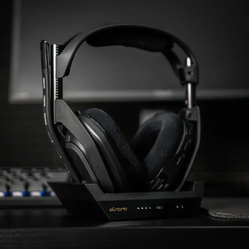 Logitech Astro A50 Wireless Gaming Headset (1)