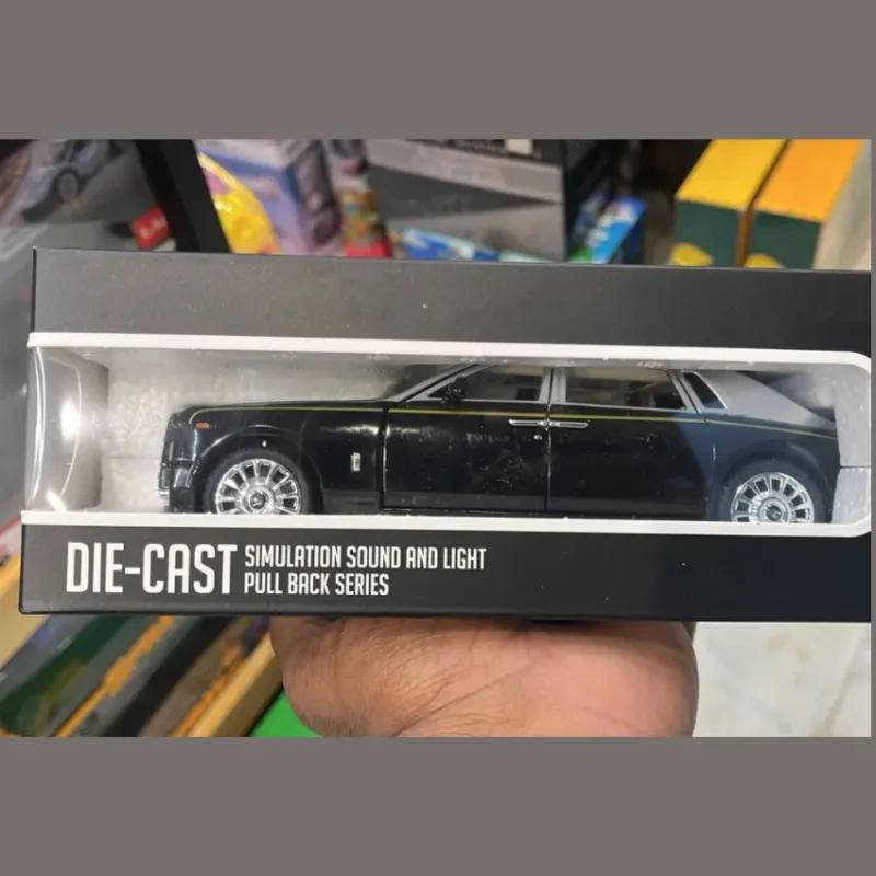 Rolls Royce Phantom Diecast 124 Car in qatar (1)