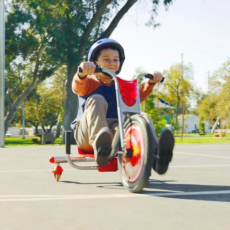 Razor FlashRider 360 Pedal-Powered Drifting Trike in Qatar (3)